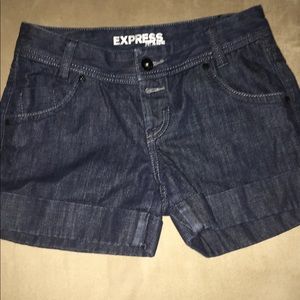 🔥🔥Express In style shorts🔥🔥